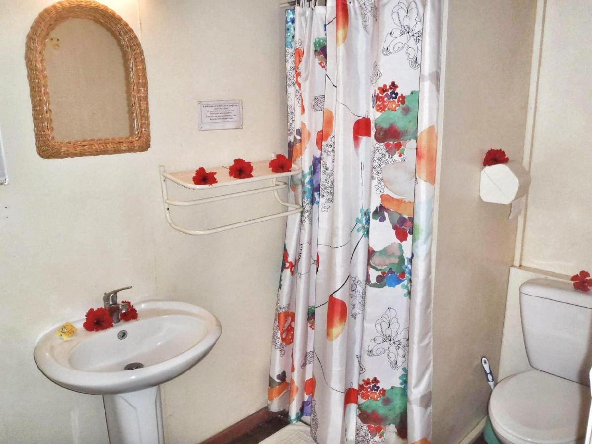 Huahine - Bungalow Tiare Fare Exteriör bild